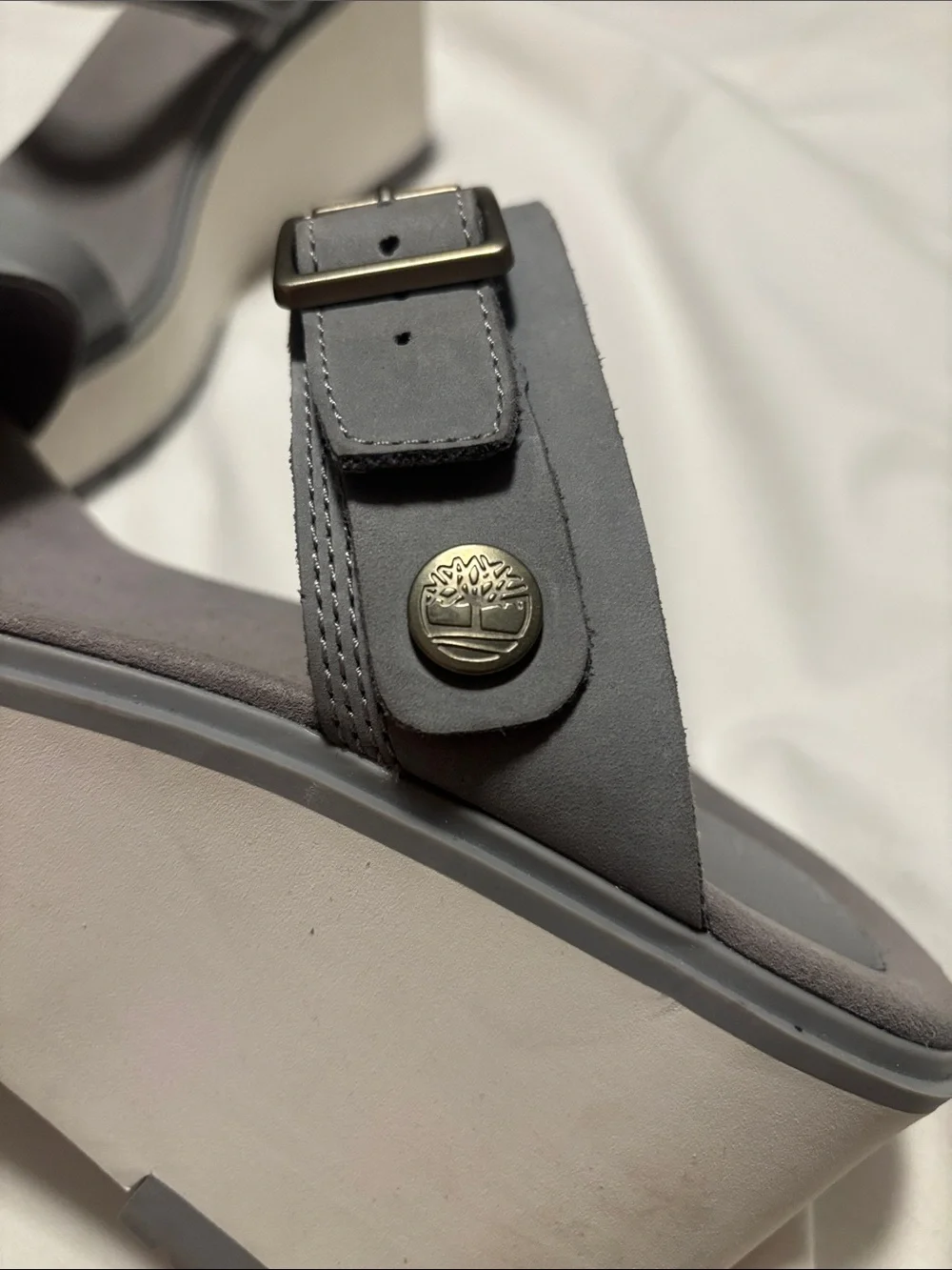 Timberland Grey Nubuck Leather Wedge Sandals Platform Strap Women’s Size 11